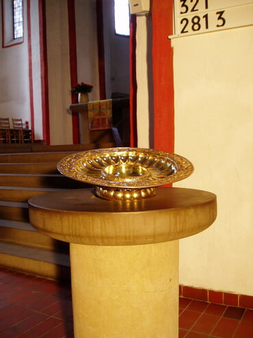 Taufstein Nikolaikirche